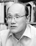 [국제신문/인문학 칼럼] ‘부마항쟁 헌법전문수록’에 떠오른 단상- 홍순권 명예교수
